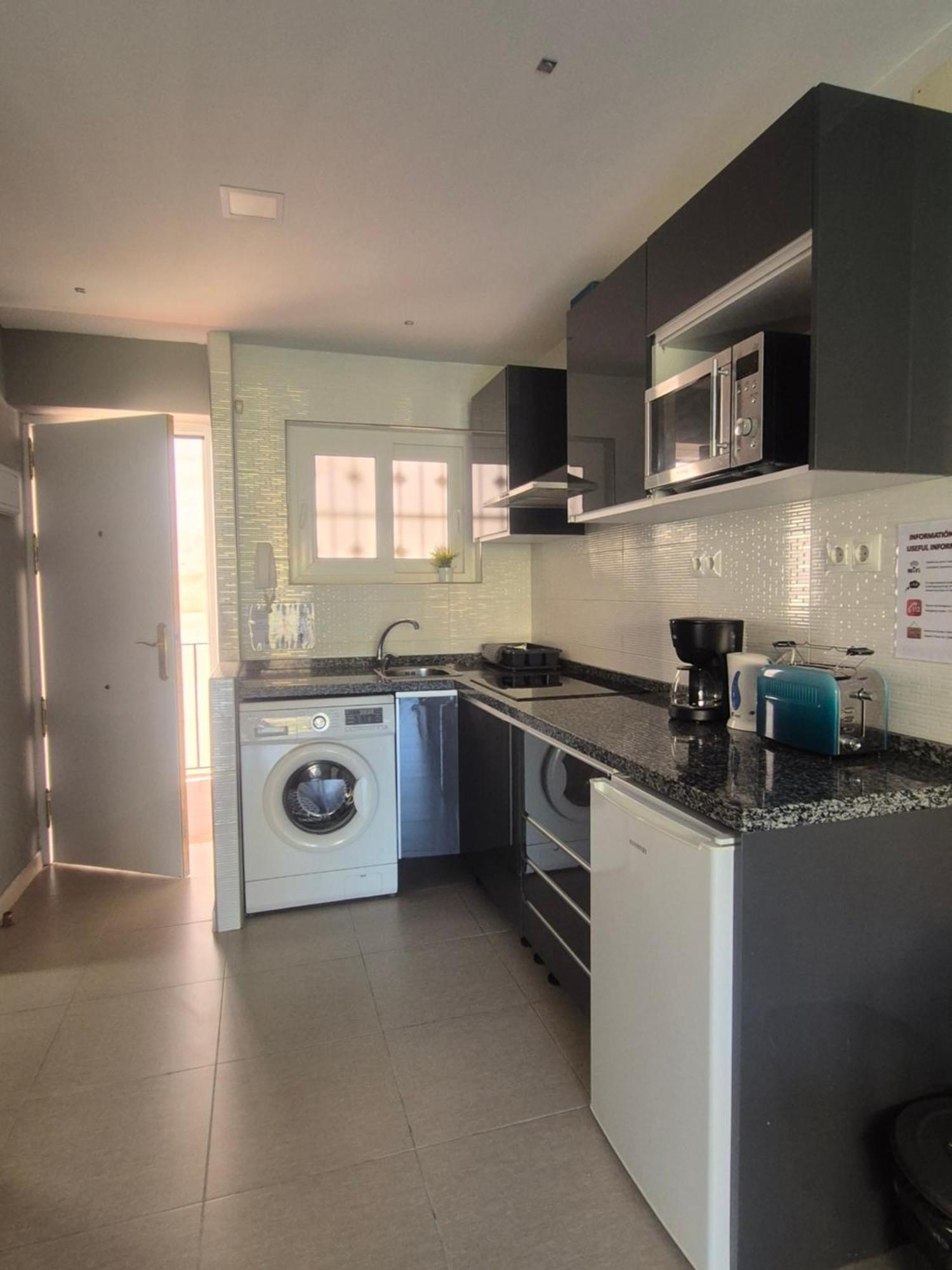 Studio In City Fuengirola Buitenkant foto